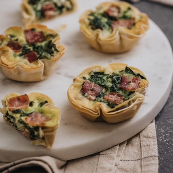 Mini Quiches de Espinacas con Jamón Serrano