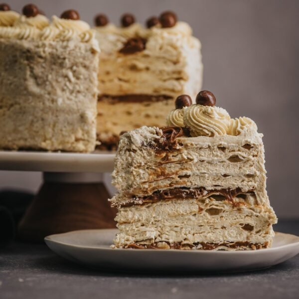Torta de Hojarasca Manjar Lúcuma Sin Azúcar Añadida