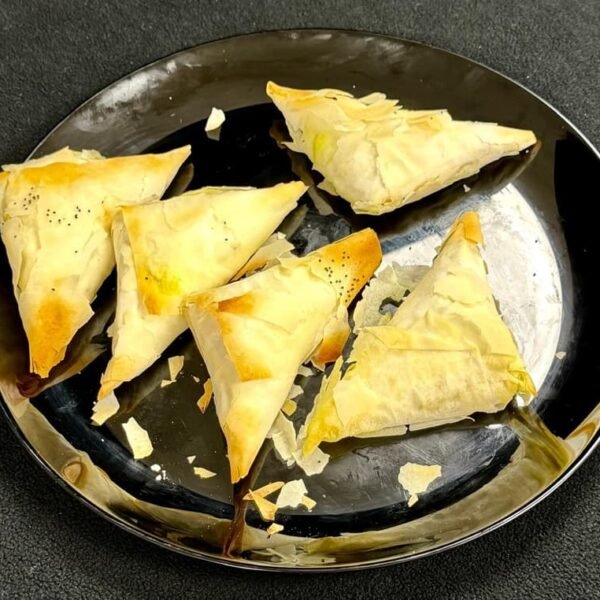 Empanadas de Ají de Gallina